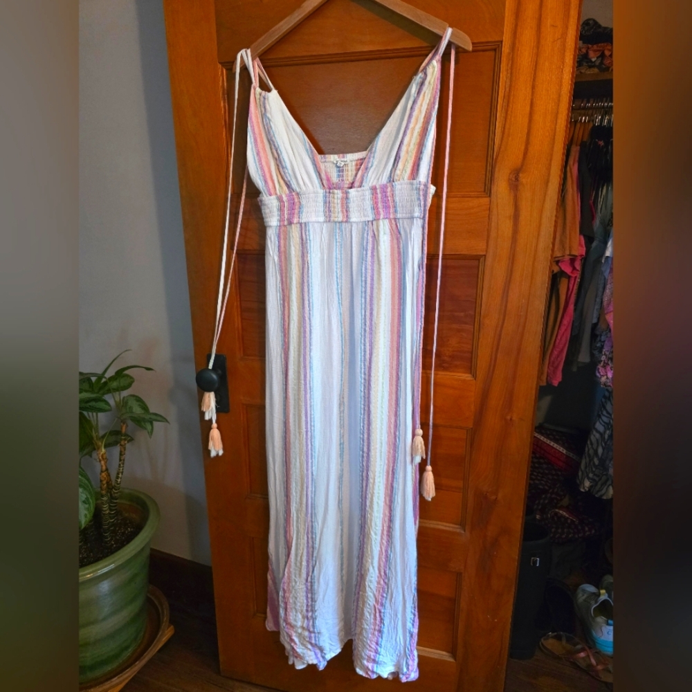 En Creme Boutique Spring Dress Tie Shoulder